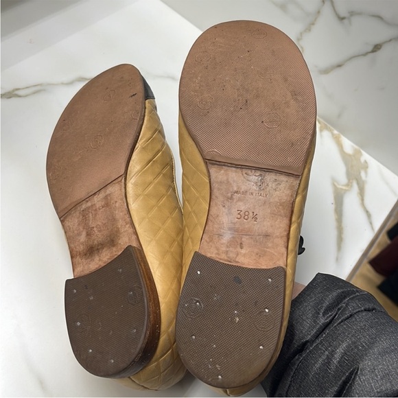 AUTHENTIC CHANEL Black and Tan Flats with Pearl Embellishments - Picture 8 of 13